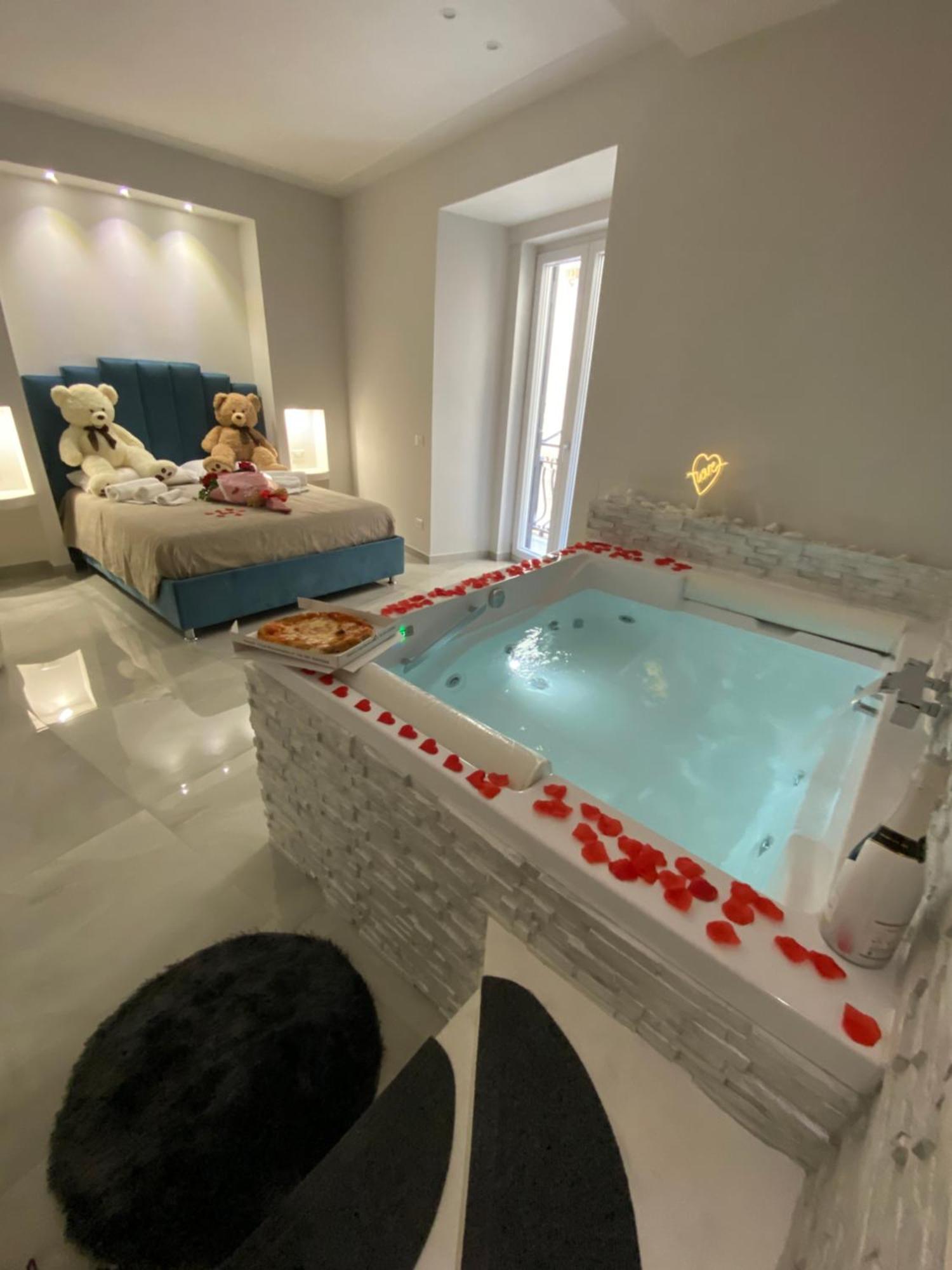 Michy Apartment Νάπολη Εξωτερικό φωτογραφία